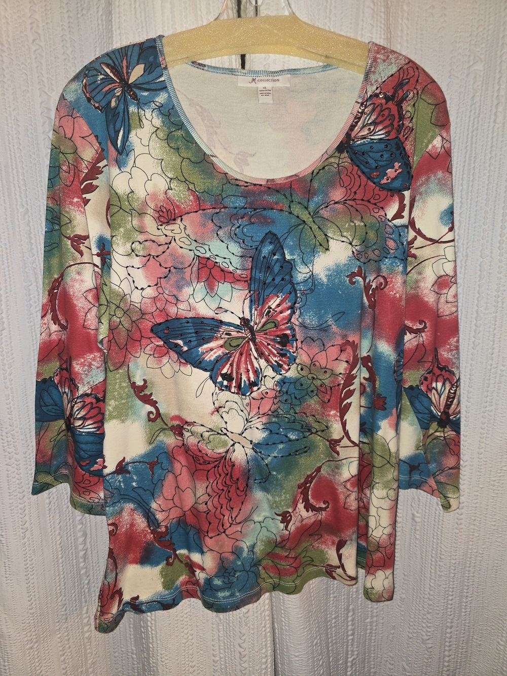 Women’s XL Butterfly Print Scoop Neck Top - Multicolor